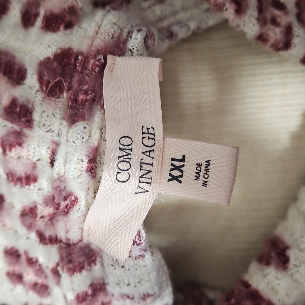Como Vintage, Plum and white spotted blouse, long-sleeve, size XXL - Picture 6 of 12
